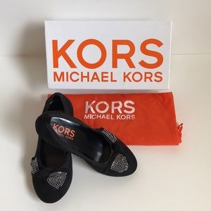 EUC Michael Kors Girls’ Dress Shoes